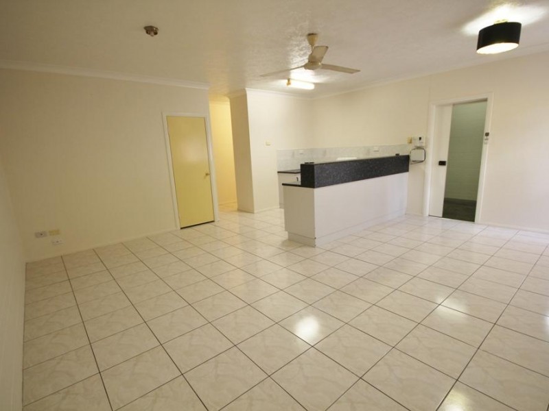 West End QLD 4810
