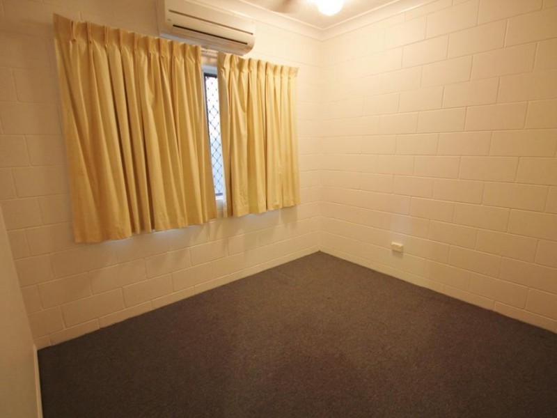 West End QLD 4810