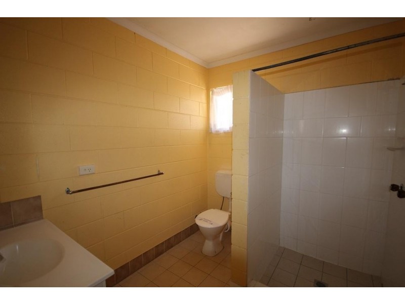 8/28 Echlin Street, West End QLD 4810