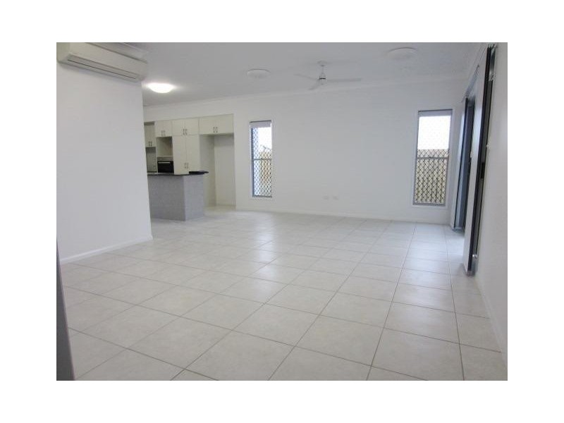 32 Velasco Lane, Burdell QLD 4818