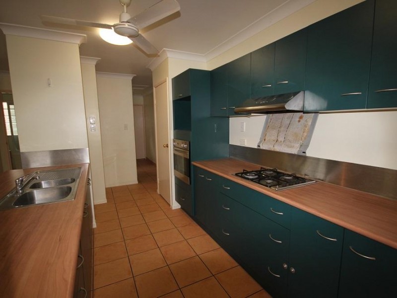 1 Galway Court, Mount Louisa QLD 4814