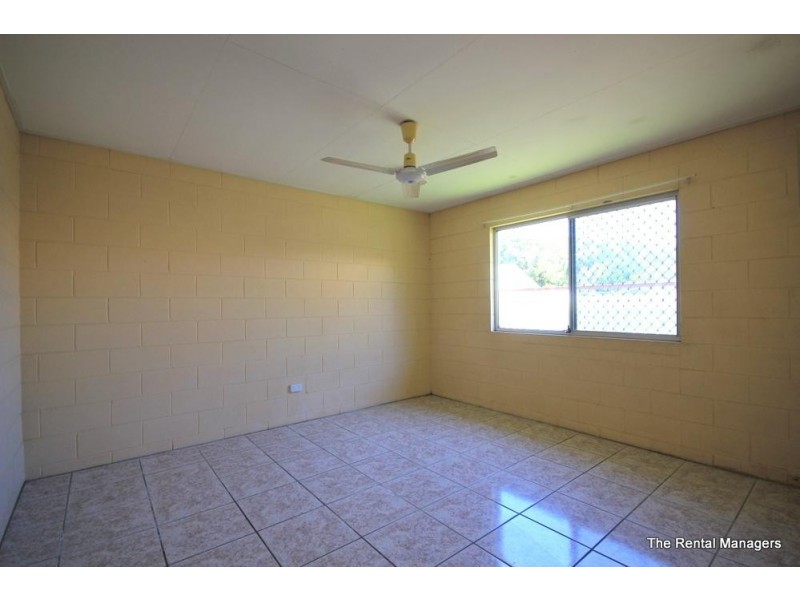 2/104 Railway Avenue, Railway Estate QLD 4810