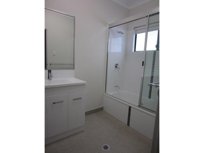 69 Griffey Street, Burdell QLD 4818