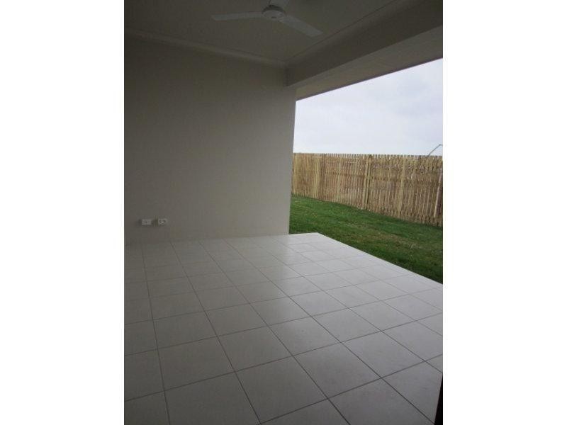 69 Griffey Street, Burdell QLD 4818