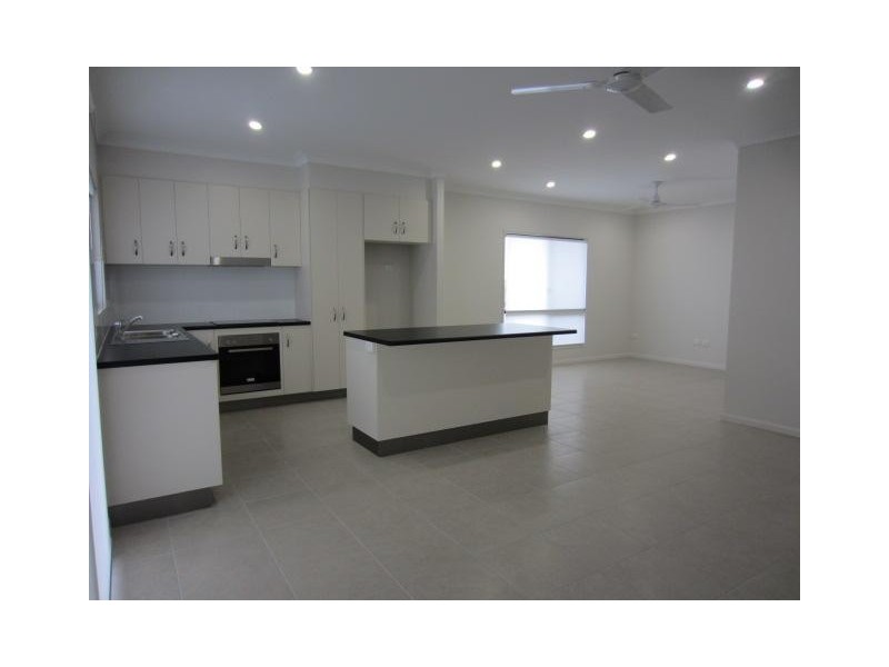 69 Griffey Street, Burdell QLD 4818