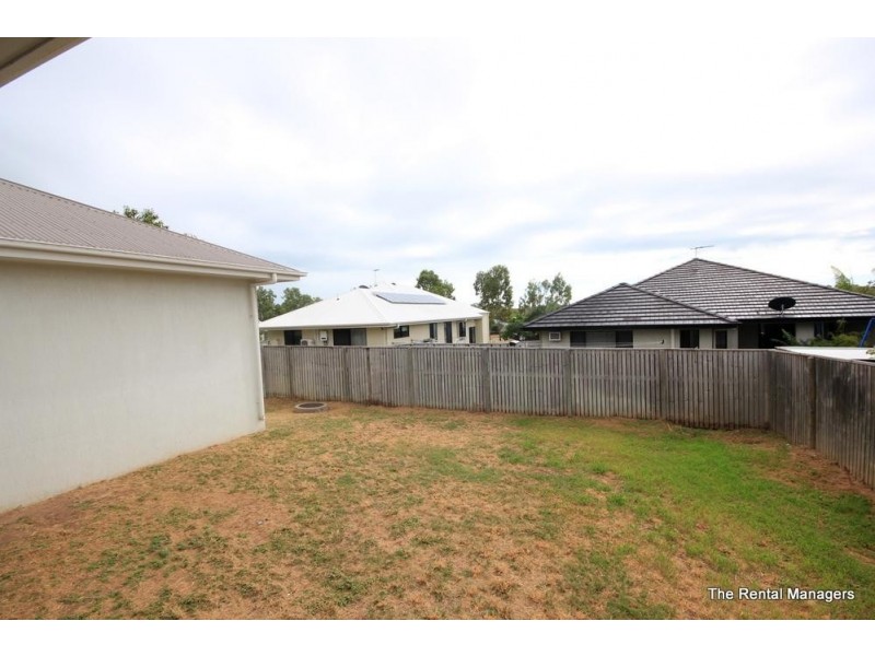 56 Shutehaven Circuit, Bushland Beach QLD 4818