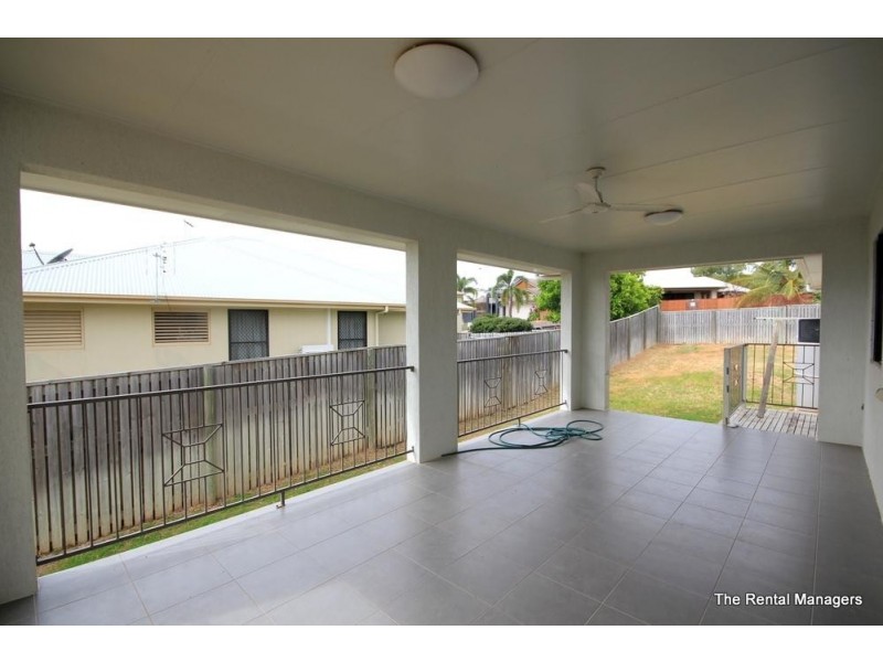 56 Shutehaven Circuit, Bushland Beach QLD 4818