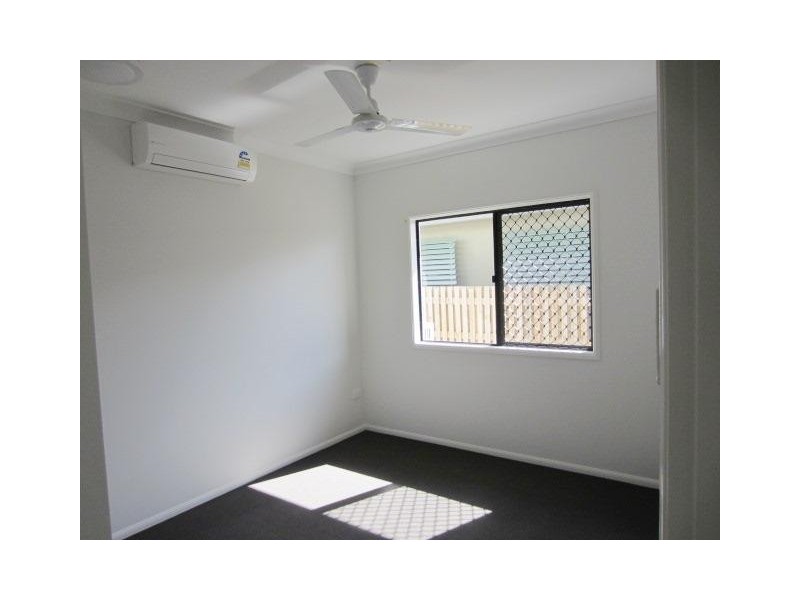 40 Izaro Circuit, Burdell QLD 4818