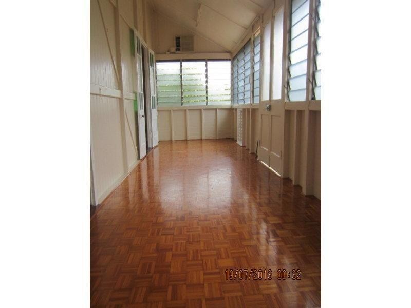 Railway Estate QLD 4810