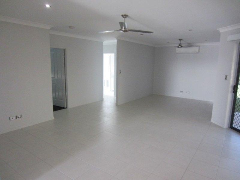 10 Molokai Street, Burdell QLD 4818