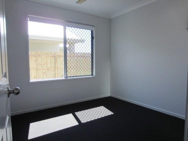 10 Molokai Street, Burdell QLD 4818