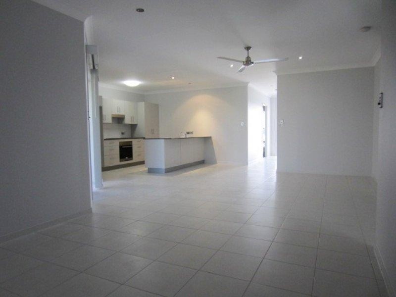 10 Molokai Street, Burdell QLD 4818