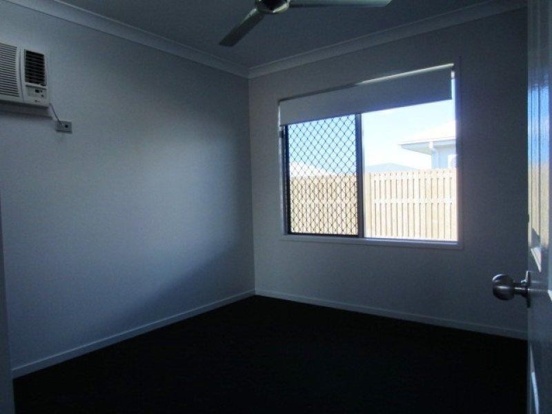 10 Molokai Street, Burdell QLD 4818