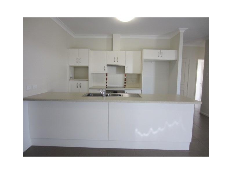 9 Lanai Avenue, Burdell QLD 4818