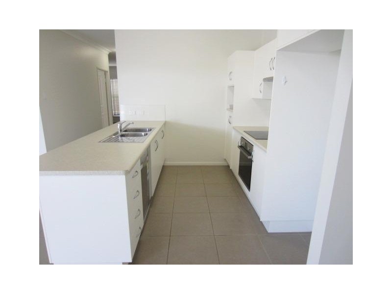 9 Lanai Avenue, Burdell QLD 4818