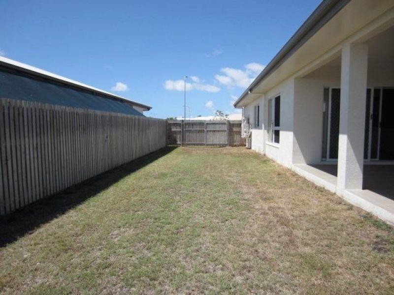 9 Lanai Avenue, Burdell QLD 4818