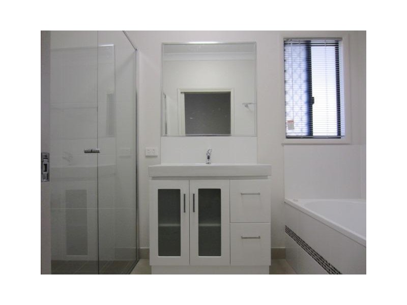 54 Madonis Way, Burdell QLD 4818