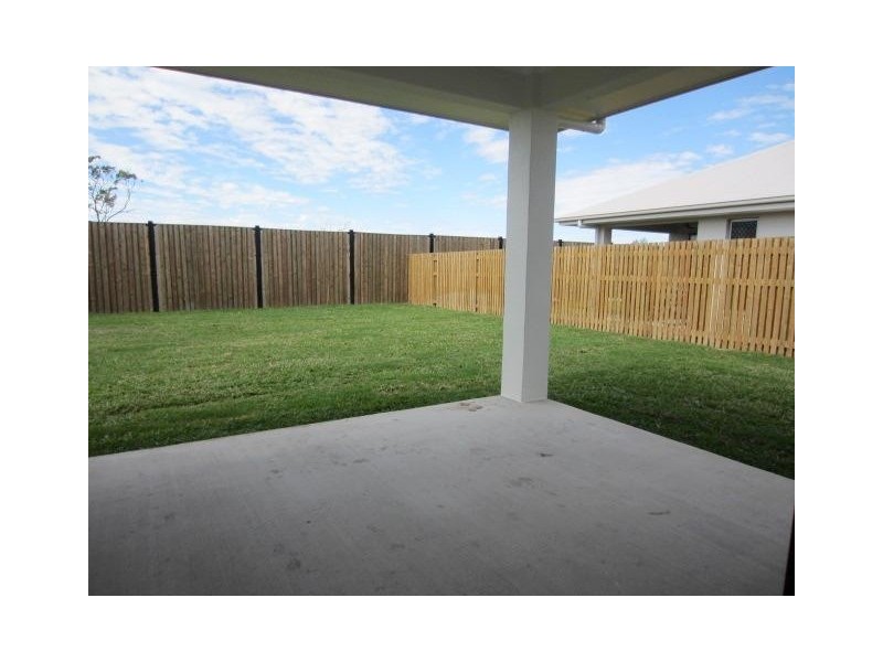 69 Iona Avenue, Burdell QLD 4818