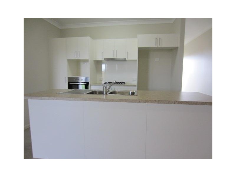 69 Iona Avenue, Burdell QLD 4818