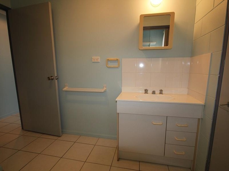 Hermit Park QLD 4812