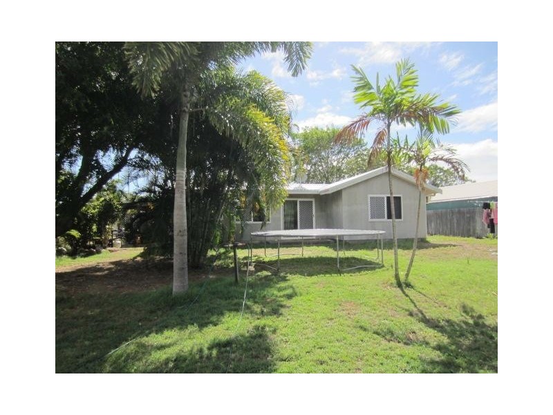 96 Marina Drive, Bushland Beach QLD 4818