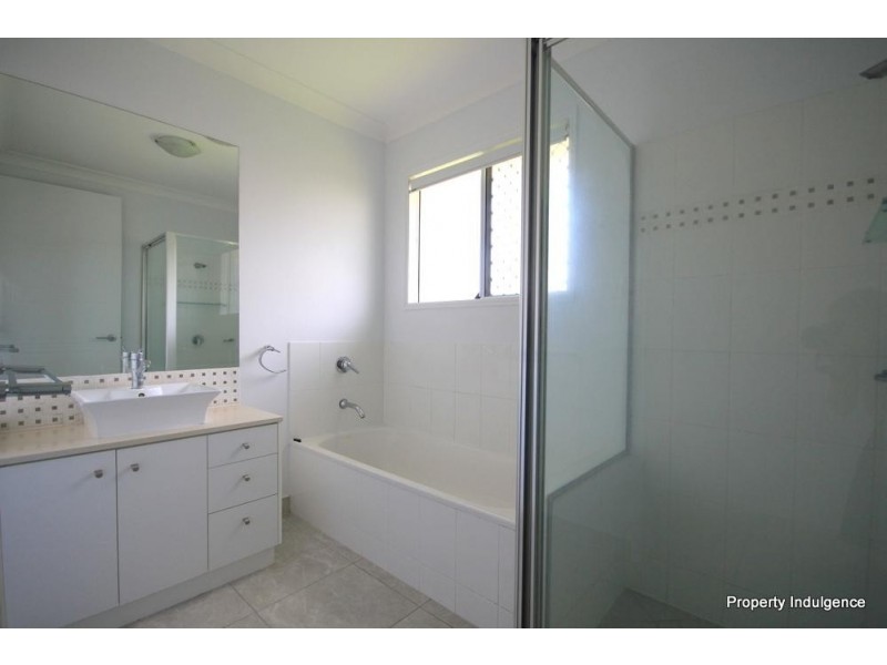 3 Waterdragon Link, Douglas QLD 4814