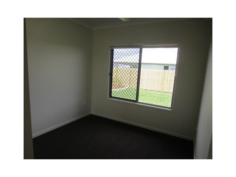 33 Madonis Way, Burdell QLD 4818