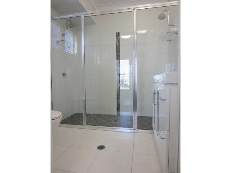 9 Batiki Crescent, Burdell QLD 4818