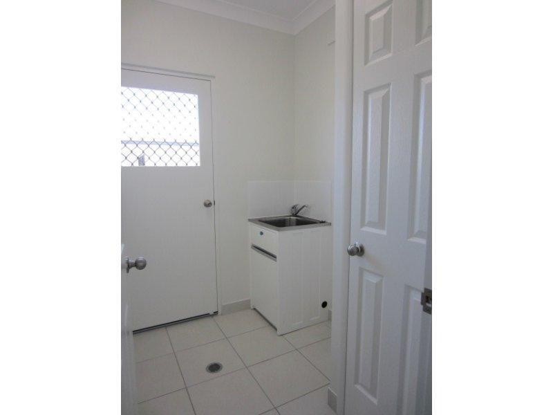 9 Batiki Crescent, Burdell QLD 4818