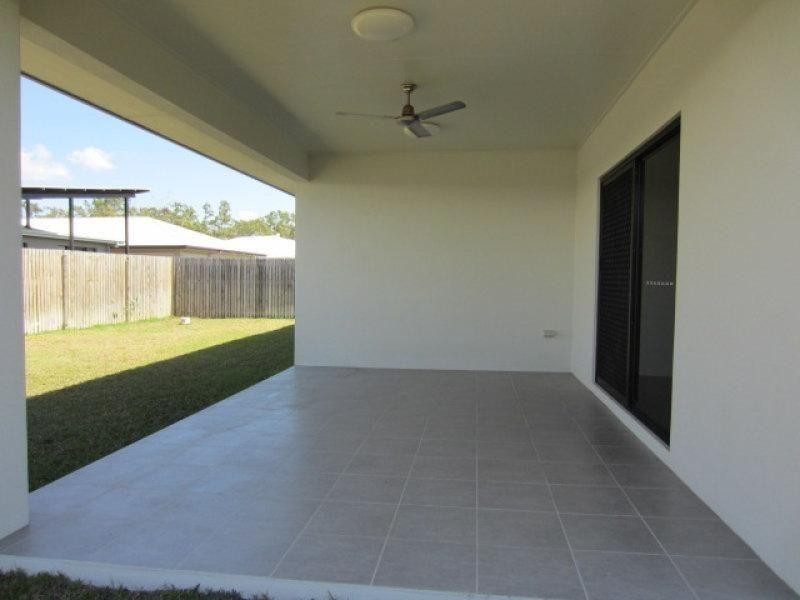 9 Batiki Crescent, Burdell QLD 4818