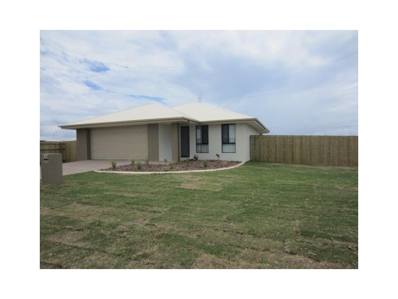 27 Epping Way, Mount Low QLD 4818