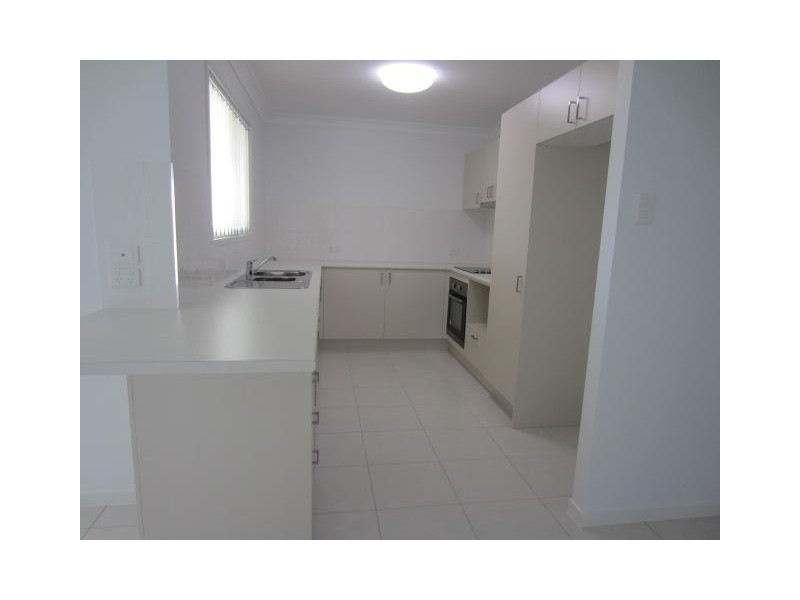 27 Epping Way, Mount Low QLD 4818