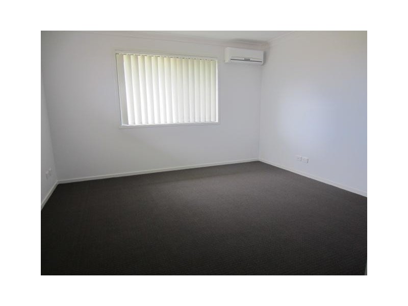 27 Epping Way, Mount Low QLD 4818