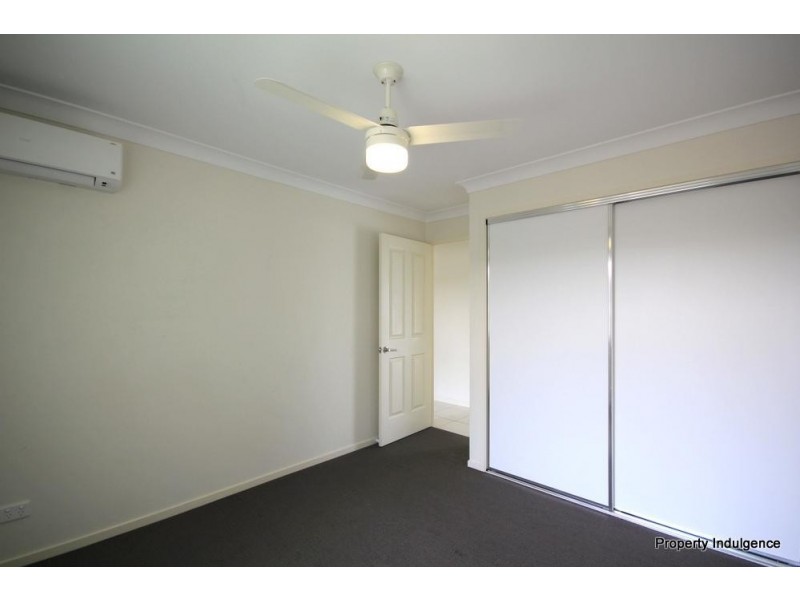 5 Whitehaven Way, Mount Low QLD 4818