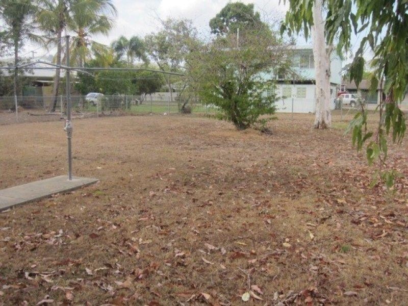 4 Cameron Court, Kelso QLD 4815