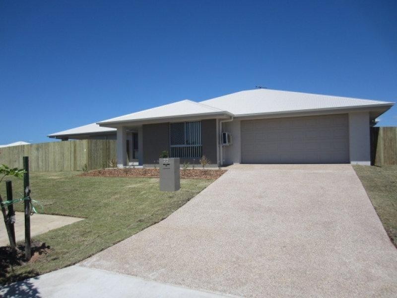 77 Shoalmarra Drive, Mount Low QLD 4818