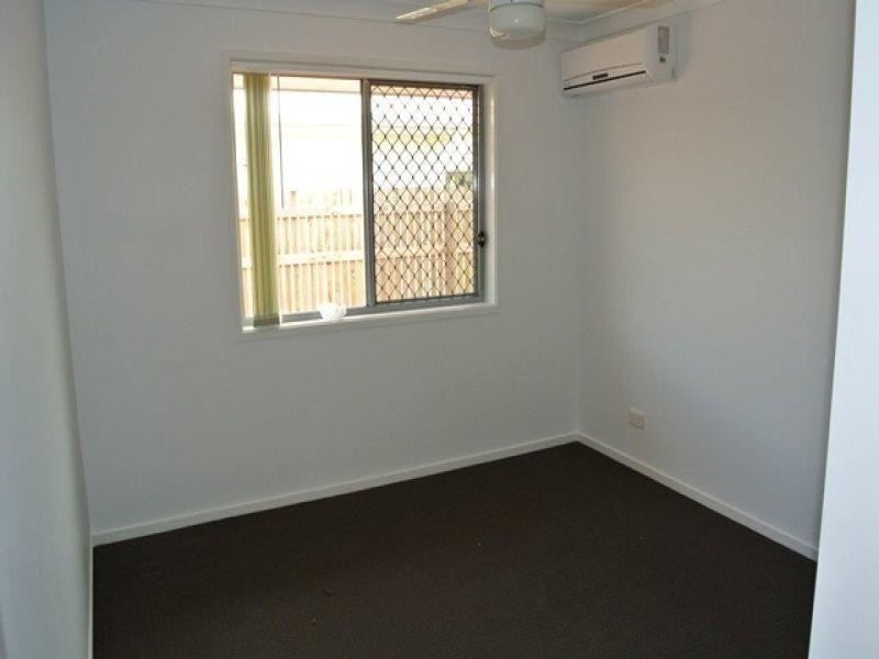 77 Shoalmarra Drive, Mount Low QLD 4818