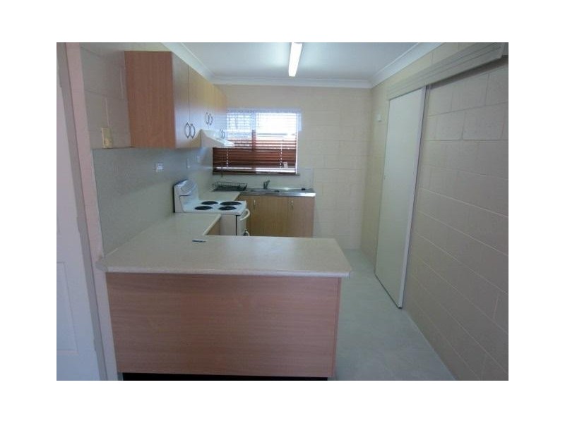 1/13 Shelton Street, Kirwan QLD 4817