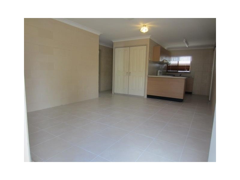 1/13 Shelton Street, Kirwan QLD 4817