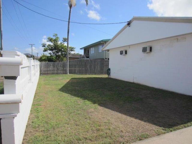 1/13 Shelton Street, Kirwan QLD 4817