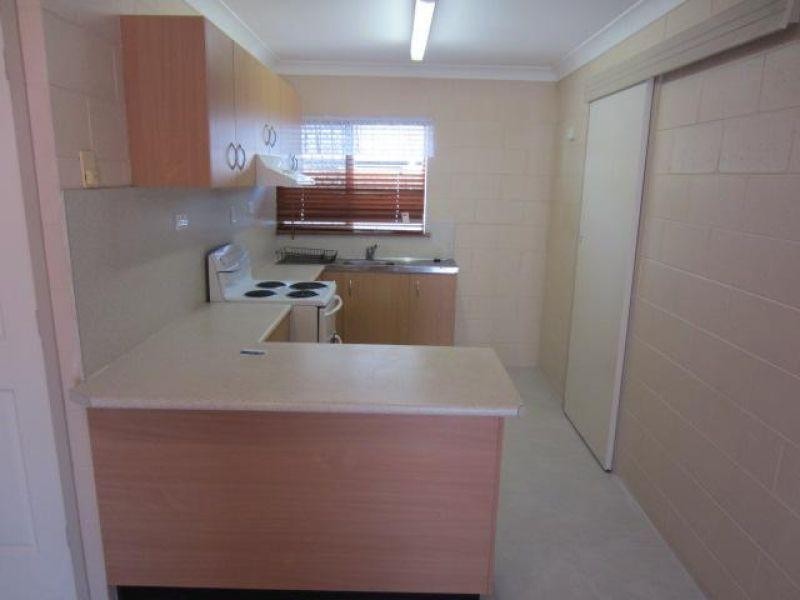 1/13 Shelton Street, Kirwan QLD 4817