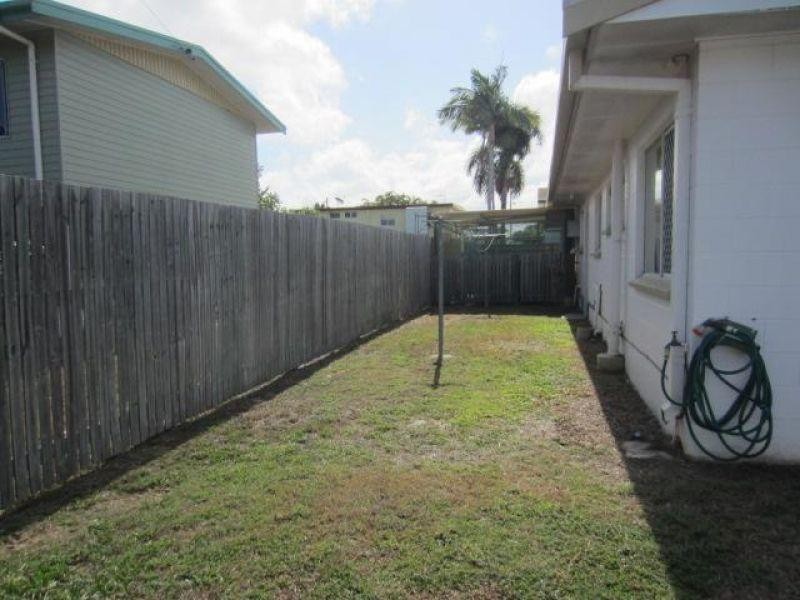 1/13 Shelton Street, Kirwan QLD 4817