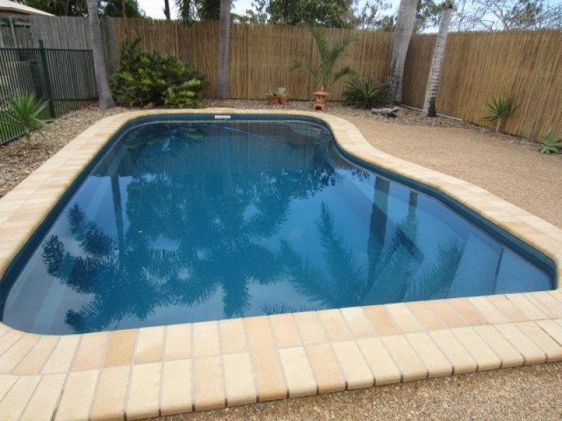 11 Kayleen Court, Burdell QLD 4818