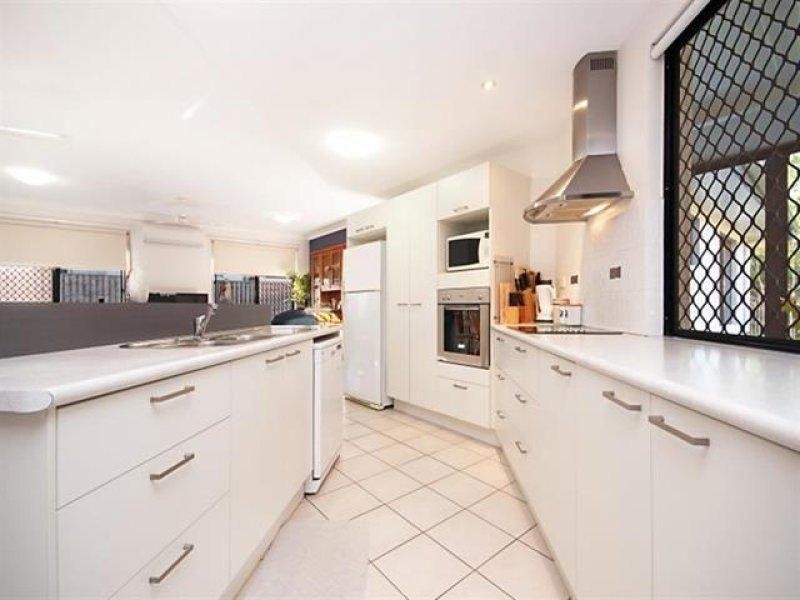 55 Woodwark Drive, Bushland Beach QLD 4818