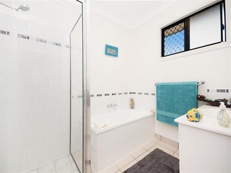 55 Woodwark Drive, Bushland Beach QLD 4818