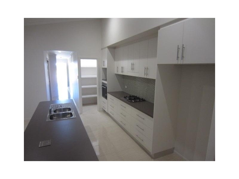 20 Sunhaven Boulevard, Burdell QLD 4818