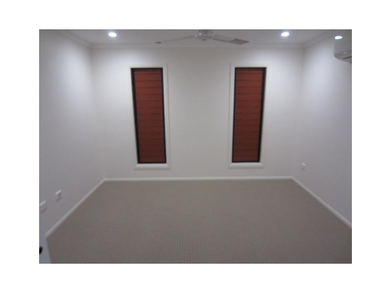 20 Sunhaven Boulevard, Burdell QLD 4818