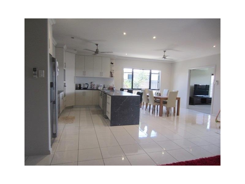 43 Scrubwren Circuit, Bohle Plains QLD 4817