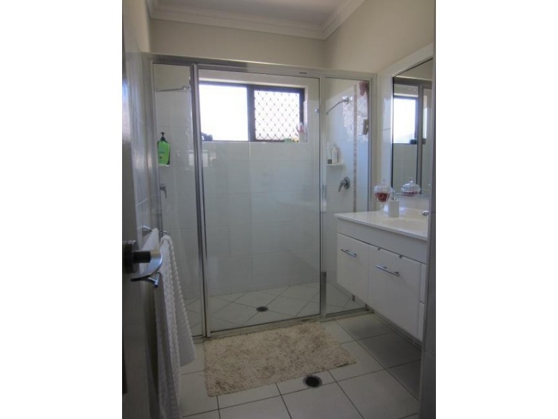 43 Scrubwren Circuit, Bohle Plains QLD 4817