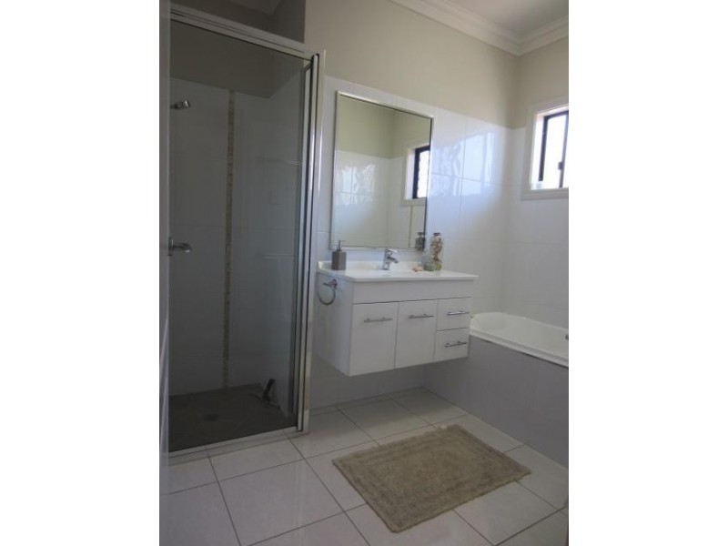 43 Scrubwren Circuit, Bohle Plains QLD 4817